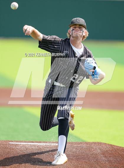 Thumbnail 3 in Melissa vs Alvarado (UIL 4A Area Playoff) photogallery.