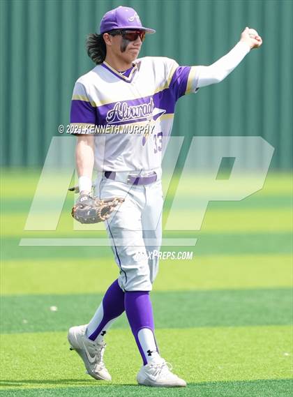 Thumbnail 1 in Melissa vs Alvarado (UIL 4A Area Playoff) photogallery.