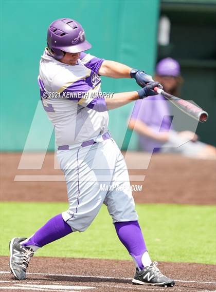 Thumbnail 1 in Melissa vs Alvarado (UIL 4A Area Playoff) photogallery.