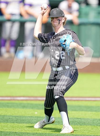 Thumbnail 2 in Melissa vs Alvarado (UIL 4A Area Playoff) photogallery.