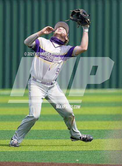 Thumbnail 3 in Melissa vs Alvarado (UIL 4A Area Playoff) photogallery.
