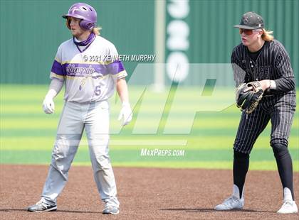 Thumbnail 2 in Melissa vs Alvarado (UIL 4A Area Playoff) photogallery.