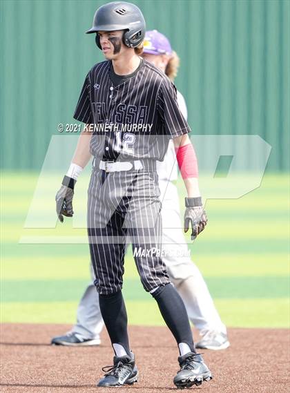 Thumbnail 3 in Melissa vs Alvarado (UIL 4A Area Playoff) photogallery.