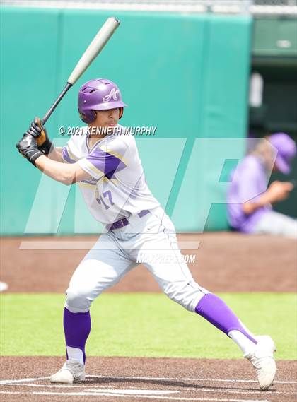 Thumbnail 2 in Melissa vs Alvarado (UIL 4A Area Playoff) photogallery.