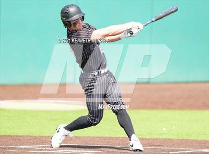 Thumbnail 2 in Melissa vs Alvarado (UIL 4A Area Playoff) photogallery.