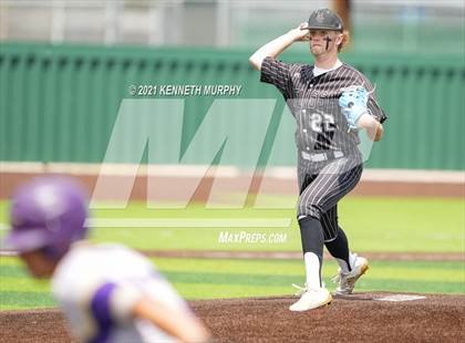 Thumbnail 3 in Melissa vs Alvarado (UIL 4A Area Playoff) photogallery.