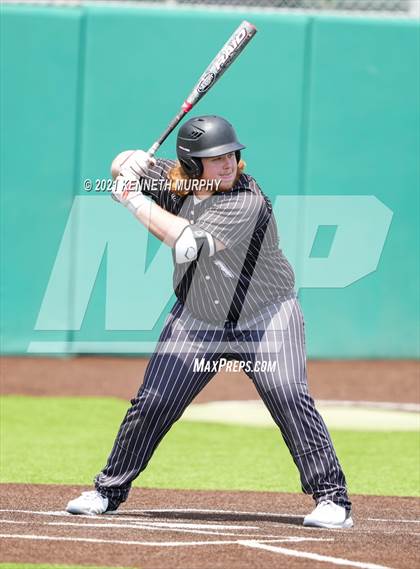 Thumbnail 3 in Melissa vs Alvarado (UIL 4A Area Playoff) photogallery.