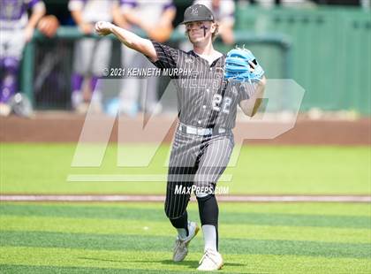 Thumbnail 1 in Melissa vs Alvarado (UIL 4A Area Playoff) photogallery.