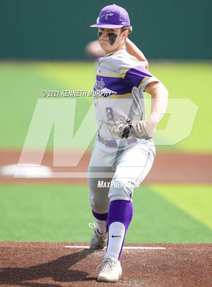 Thumbnail 3 in Melissa vs Alvarado (UIL 4A Area Playoff) photogallery.