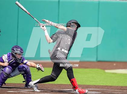 Thumbnail 3 in Melissa vs Alvarado (UIL 4A Area Playoff) photogallery.