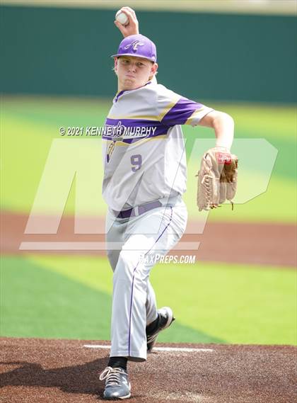 Thumbnail 1 in Melissa vs Alvarado (UIL 4A Area Playoff) photogallery.