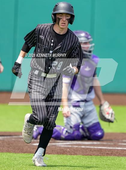 Thumbnail 2 in Melissa vs Alvarado (UIL 4A Area Playoff) photogallery.