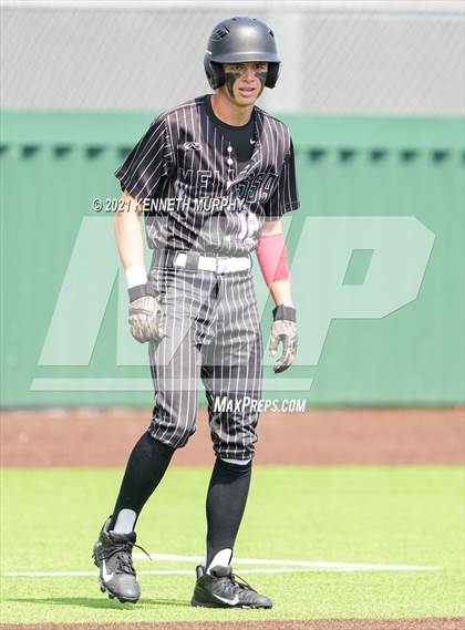 Thumbnail 3 in Melissa vs Alvarado (UIL 4A Area Playoff) photogallery.