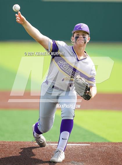 Thumbnail 3 in Melissa vs Alvarado (UIL 4A Area Playoff) photogallery.
