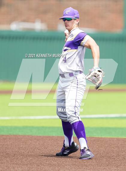 Thumbnail 3 in Melissa vs Alvarado (UIL 4A Area Playoff) photogallery.