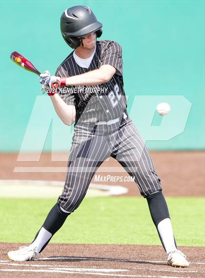 Thumbnail 1 in Melissa vs Alvarado (UIL 4A Area Playoff) photogallery.