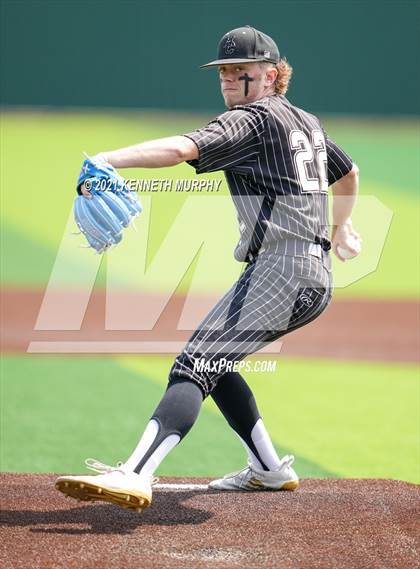 Thumbnail 3 in Melissa vs Alvarado (UIL 4A Area Playoff) photogallery.