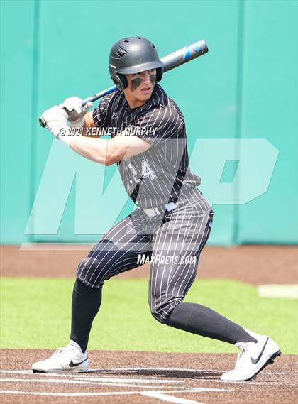 Thumbnail 1 in Melissa vs Alvarado (UIL 4A Area Playoff) photogallery.
