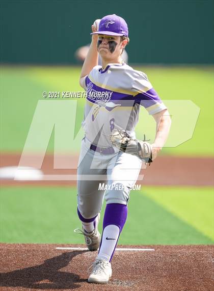 Thumbnail 1 in Melissa vs Alvarado (UIL 4A Area Playoff) photogallery.