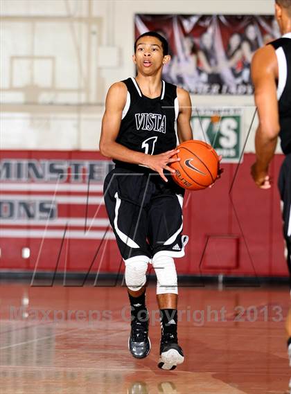 Thumbnail 1 in Vista vs. Cerritos (Charlie Wilkins Memorial Tournament) photogallery.