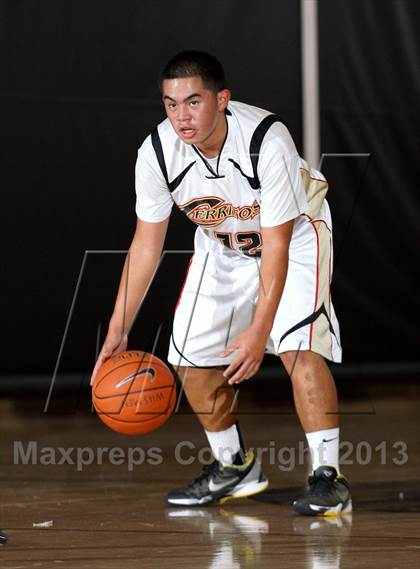Thumbnail 3 in Vista vs. Cerritos (Charlie Wilkins Memorial Tournament) photogallery.