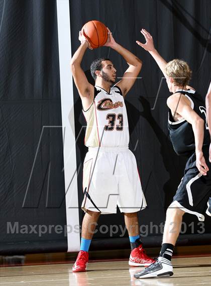 Thumbnail 1 in Vista vs. Cerritos (Charlie Wilkins Memorial Tournament) photogallery.