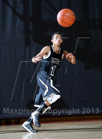 Thumbnail 3 in Vista vs. Cerritos (Charlie Wilkins Memorial Tournament) photogallery.