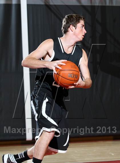 Thumbnail 3 in Vista vs. Cerritos (Charlie Wilkins Memorial Tournament) photogallery.