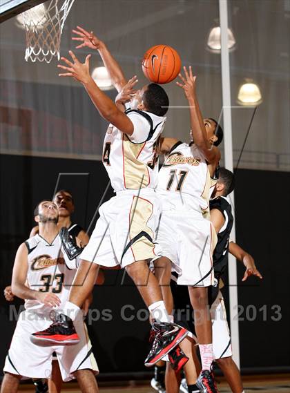 Thumbnail 3 in Vista vs. Cerritos (Charlie Wilkins Memorial Tournament) photogallery.