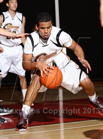 Thumbnail 3 in Vista vs. Cerritos (Charlie Wilkins Memorial Tournament) photogallery.