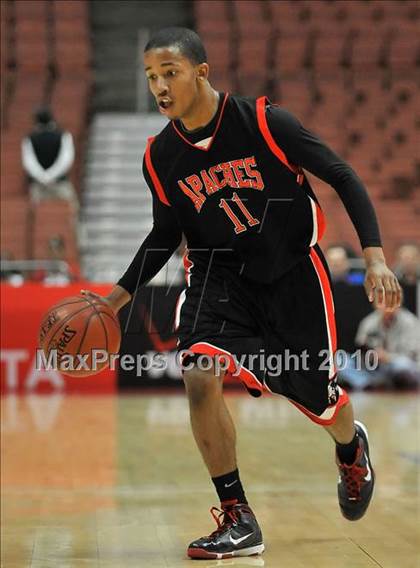 Thumbnail 1 in Centennial vs. Serra (CIF SS D3A Final) photogallery.