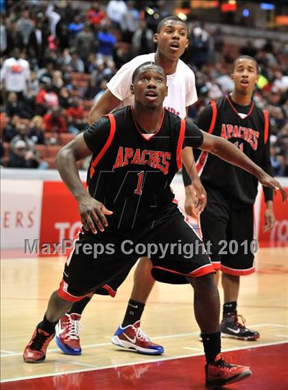Thumbnail 1 in Centennial vs. Serra (CIF SS D3A Final) photogallery.