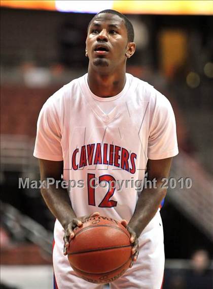 Thumbnail 2 in Centennial vs. Serra (CIF SS D3A Final) photogallery.