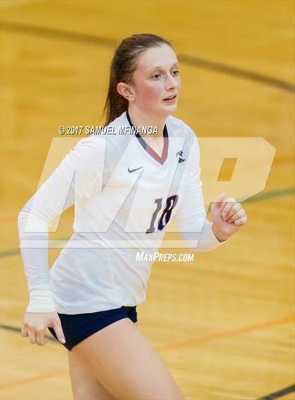 Thumbnail 1 in Lincoln Northeast vs. North Star photogallery.