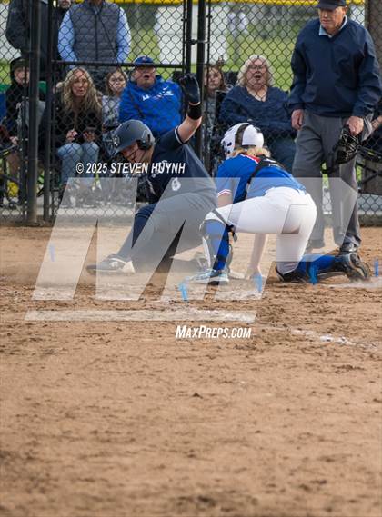 Thumbnail 2 in La Salle @ Wilsonville photogallery.