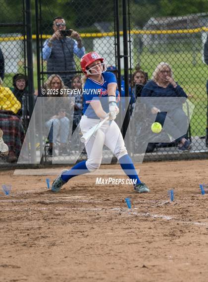 Thumbnail 2 in La Salle @ Wilsonville photogallery.