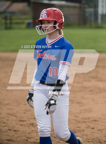 Thumbnail 1 in La Salle @ Wilsonville photogallery.