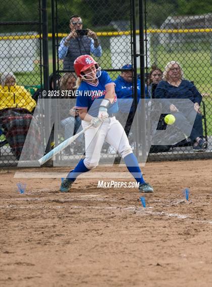 Thumbnail 1 in La Salle @ Wilsonville photogallery.