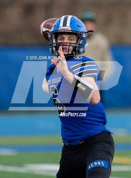 Thumbnail 3 in Chicago Mt. Carmel @ Lake Zurich (IHSA 7A 2nd Round Playoff) photogallery.