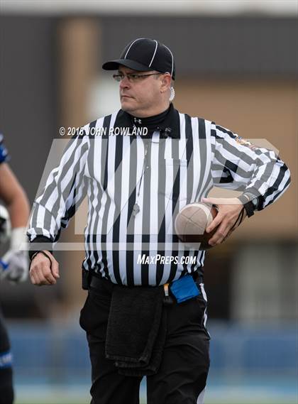 Thumbnail 1 in Chicago Mt. Carmel @ Lake Zurich (IHSA 7A 2nd Round Playoff) photogallery.