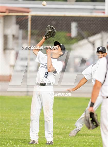 Thumbnail 1 in Marshall @ Arroyo photogallery.