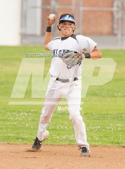 Thumbnail 2 in Marshall @ Arroyo photogallery.