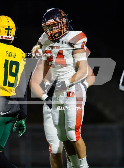 Thumbnail 3 in Douglas @ Bishop Manogue photogallery.