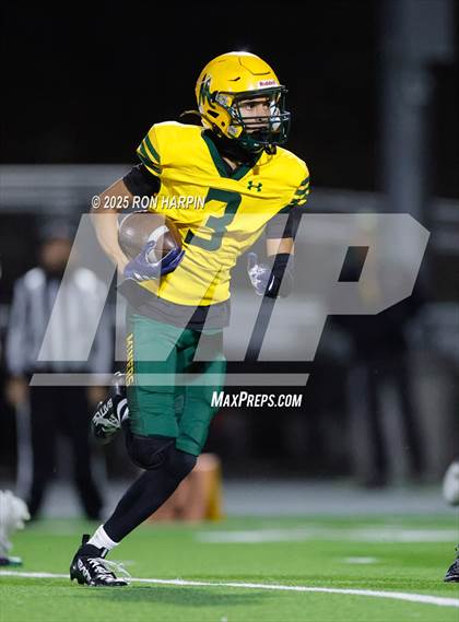 Thumbnail 1 in Douglas @ Bishop Manogue photogallery.