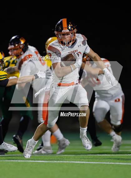 Thumbnail 1 in Douglas @ Bishop Manogue photogallery.