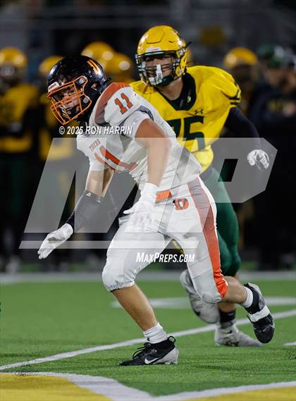 Thumbnail 3 in Douglas @ Bishop Manogue photogallery.