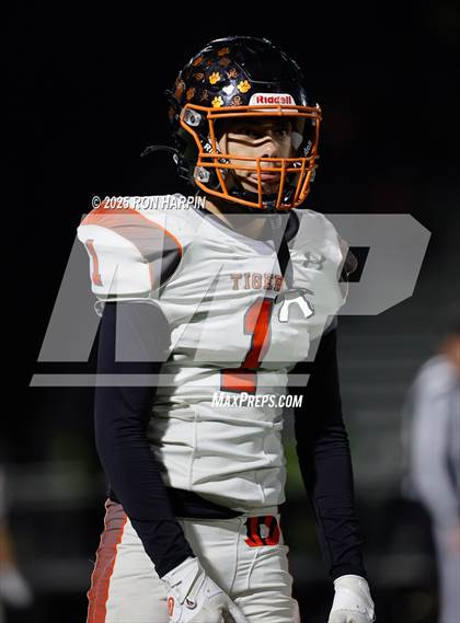Thumbnail 3 in Douglas @ Bishop Manogue photogallery.
