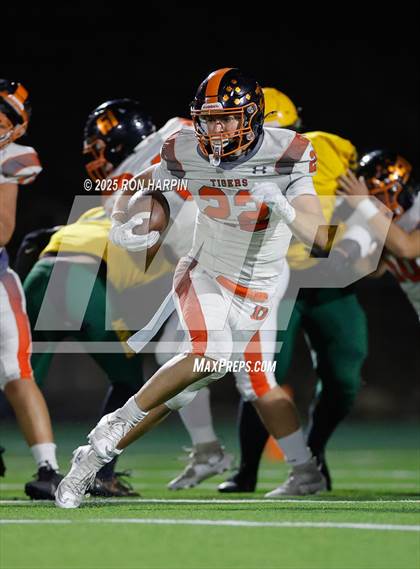 Thumbnail 2 in Douglas @ Bishop Manogue photogallery.
