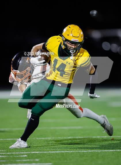 Thumbnail 3 in Douglas @ Bishop Manogue photogallery.