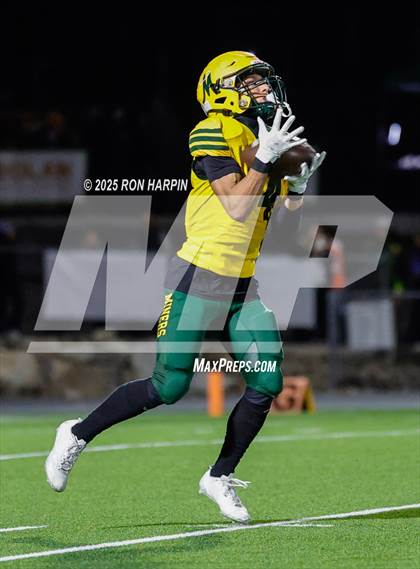 Thumbnail 2 in Douglas @ Bishop Manogue photogallery.